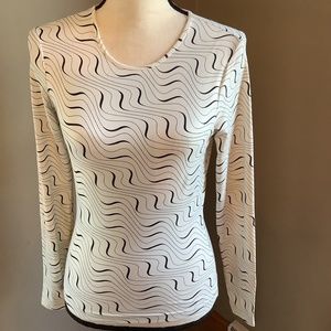 The Limited XS cream long sleeve top